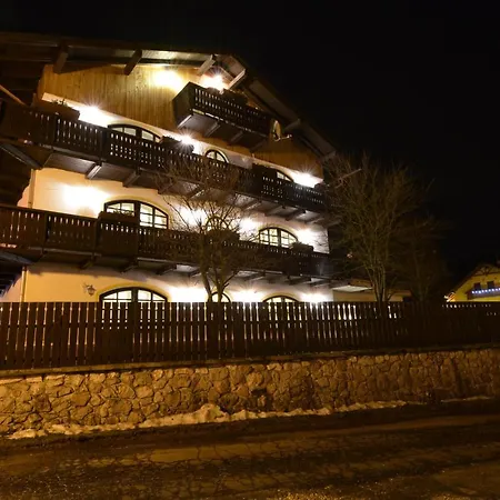 بيت ضيافة Wellness Fulda 3*